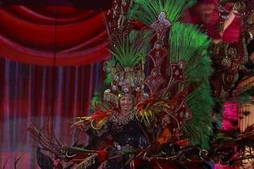 Gala de la Gran Dama del Carnaval capitalino 2022/Antonio Alí y Lpcarnaval.